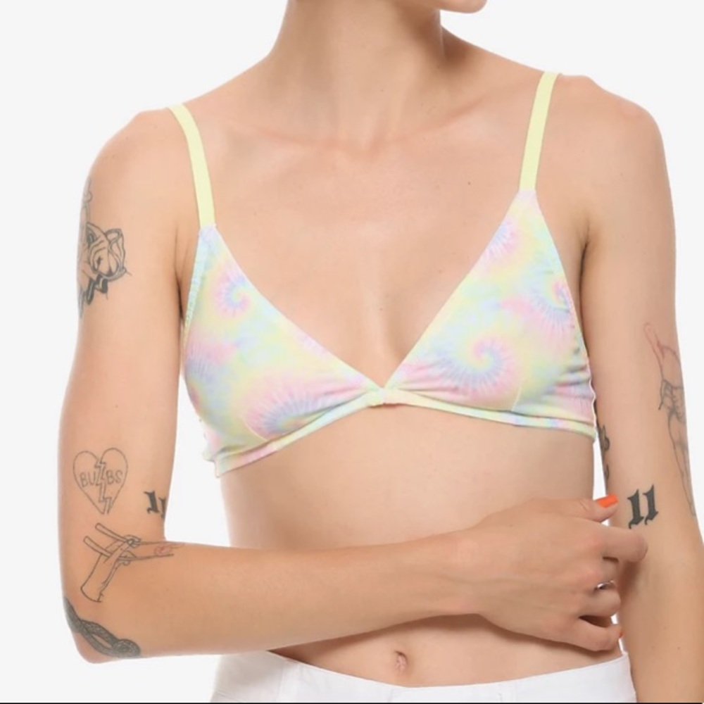 Hot Topic Pastel Tie-Dye Bralette‎